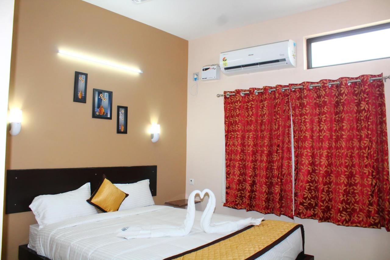 The Chennai Inn Exterior foto